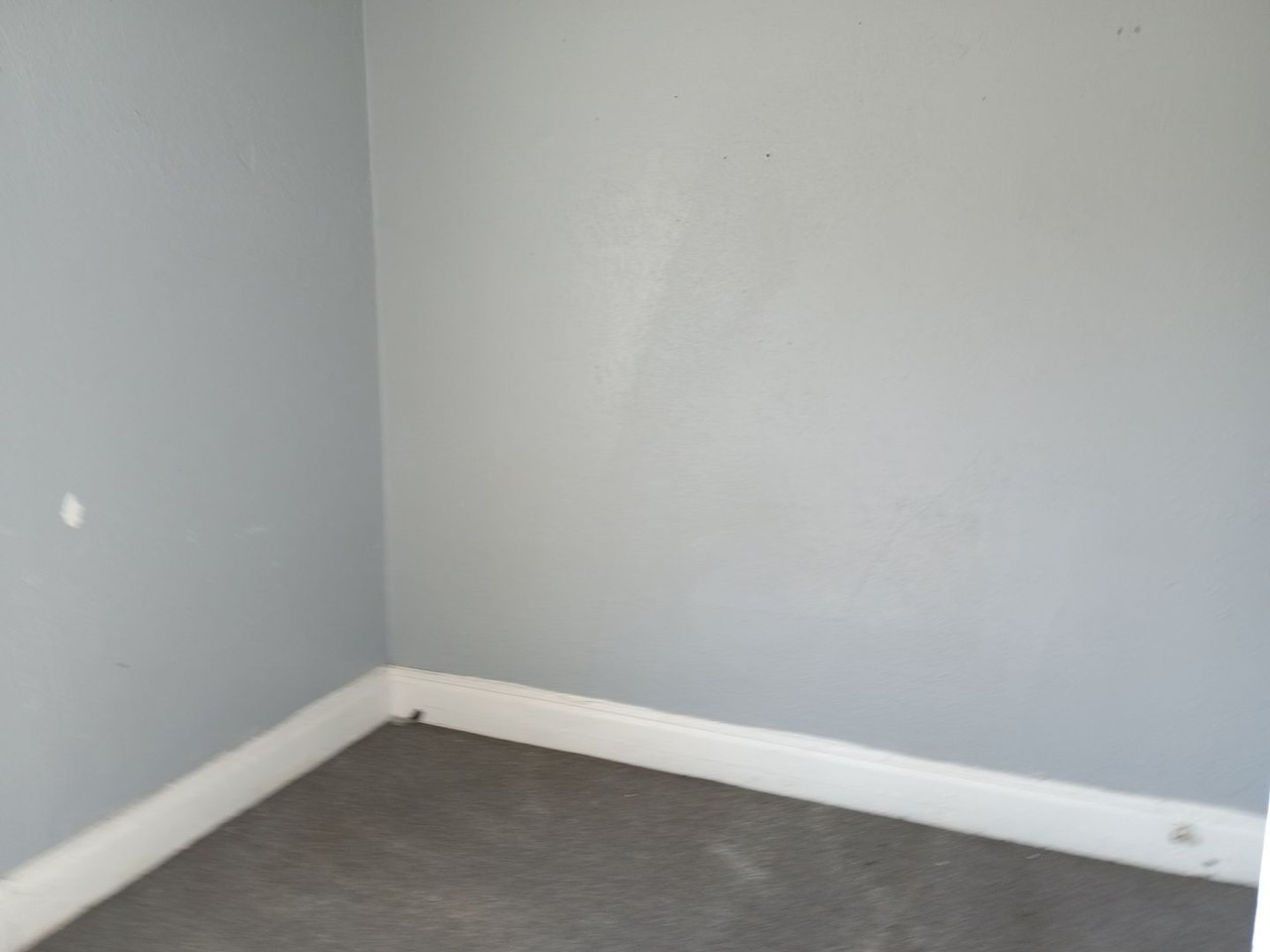 1011 Navarre Ave - Photo 6 of 9