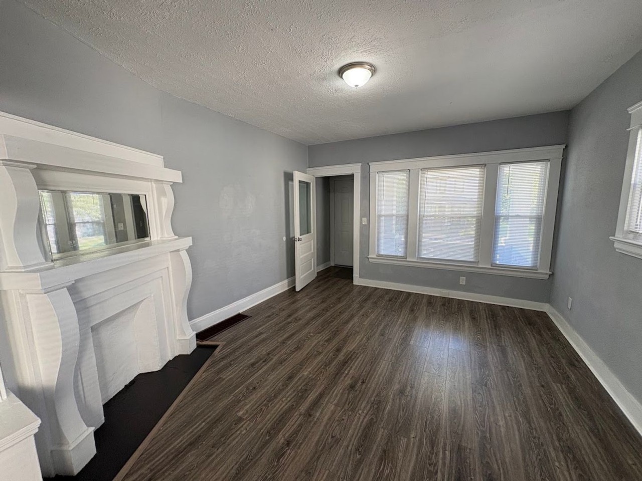 799 E 103rd St - Photo 2 of 10
