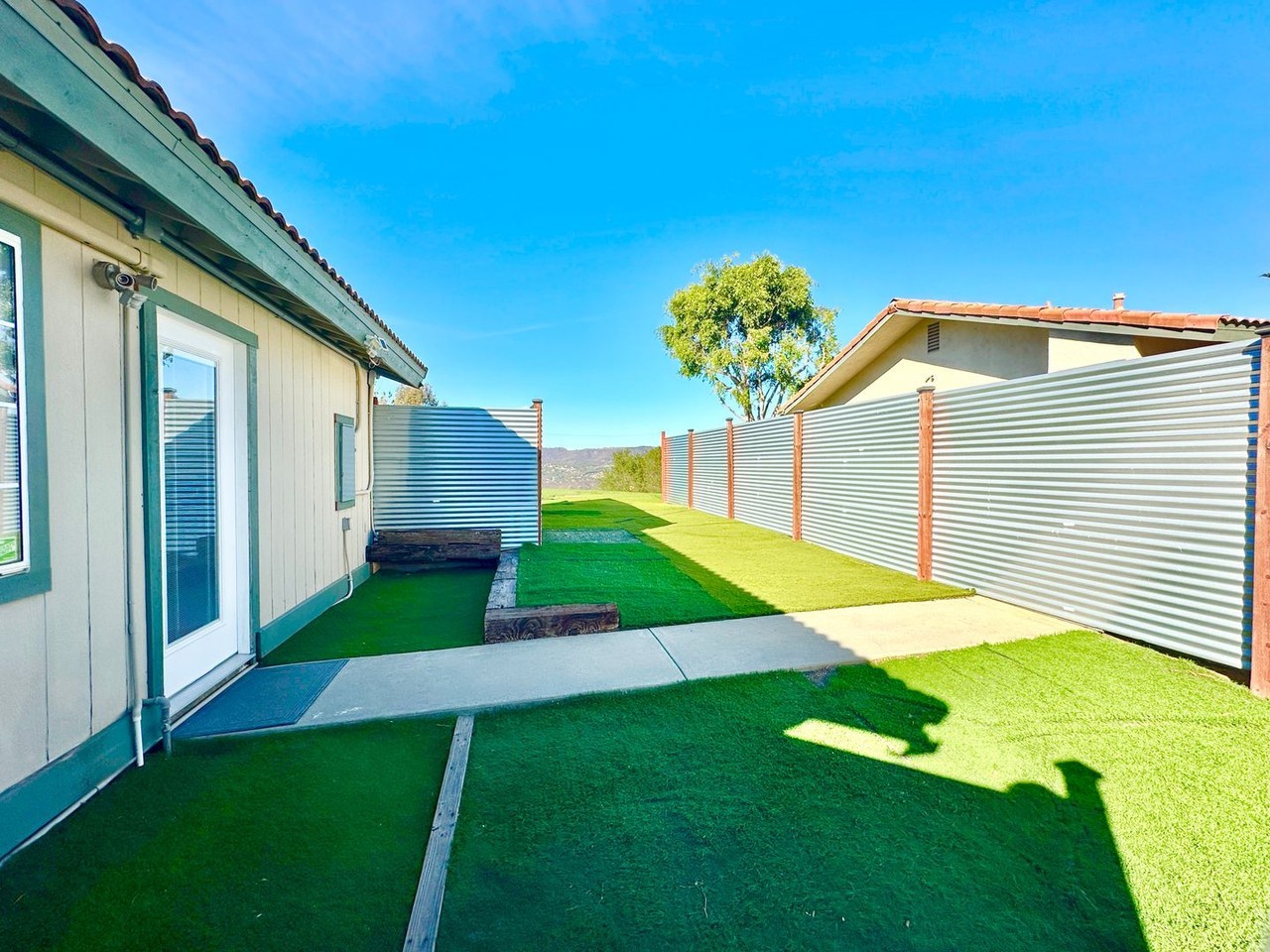 1092 Tanya Ln #A - Photo 3 of 35