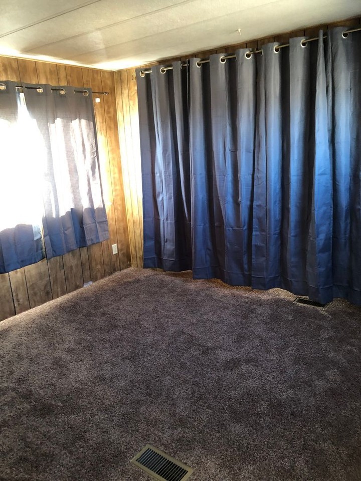 2725 Pueblo St - Photo 4 of 7