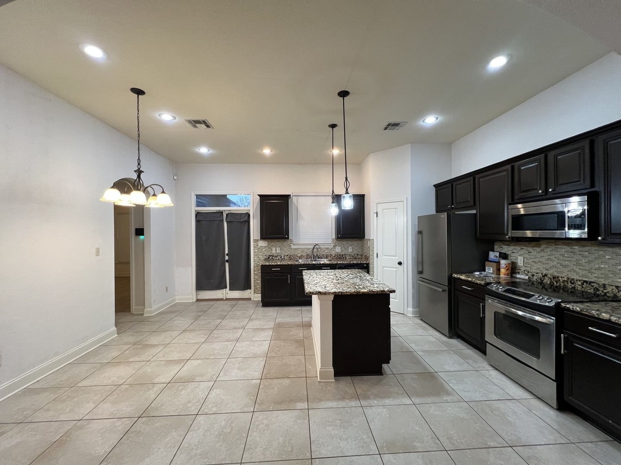 41229 Dove Landing Rd - Photo 2 of 16