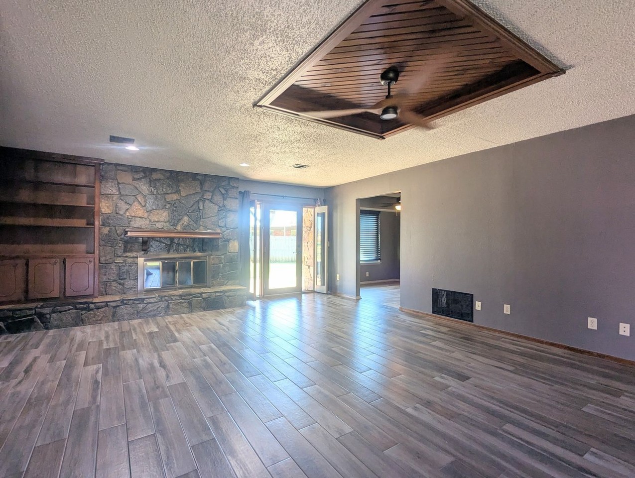 600 Sw 26th St - Photo 6 of 20