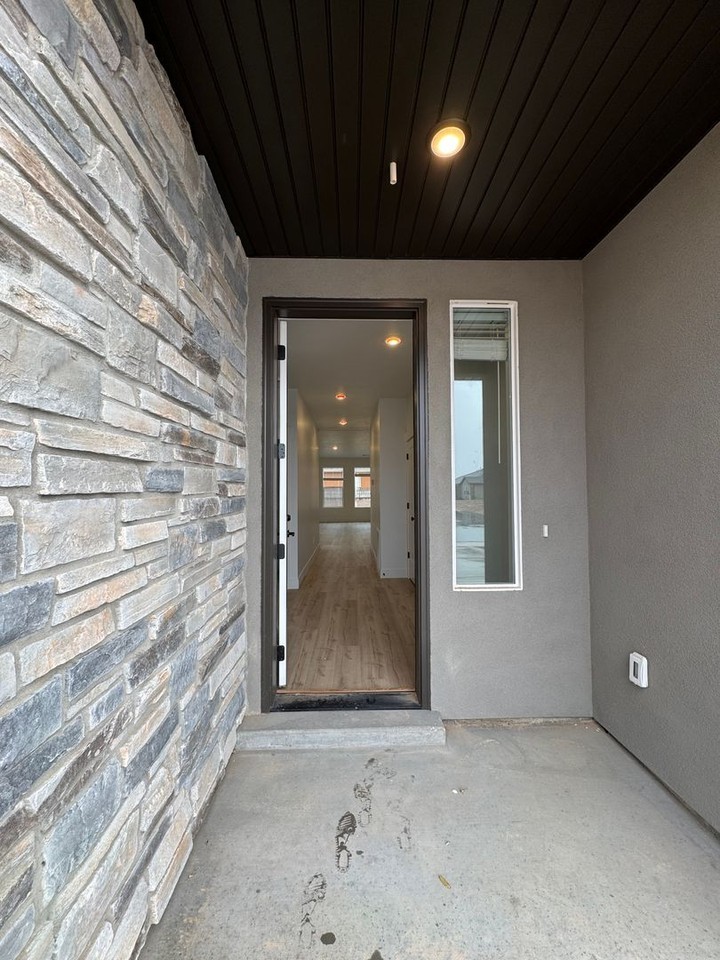 3047 W Ekko View Loop - Photo 3 of 40
