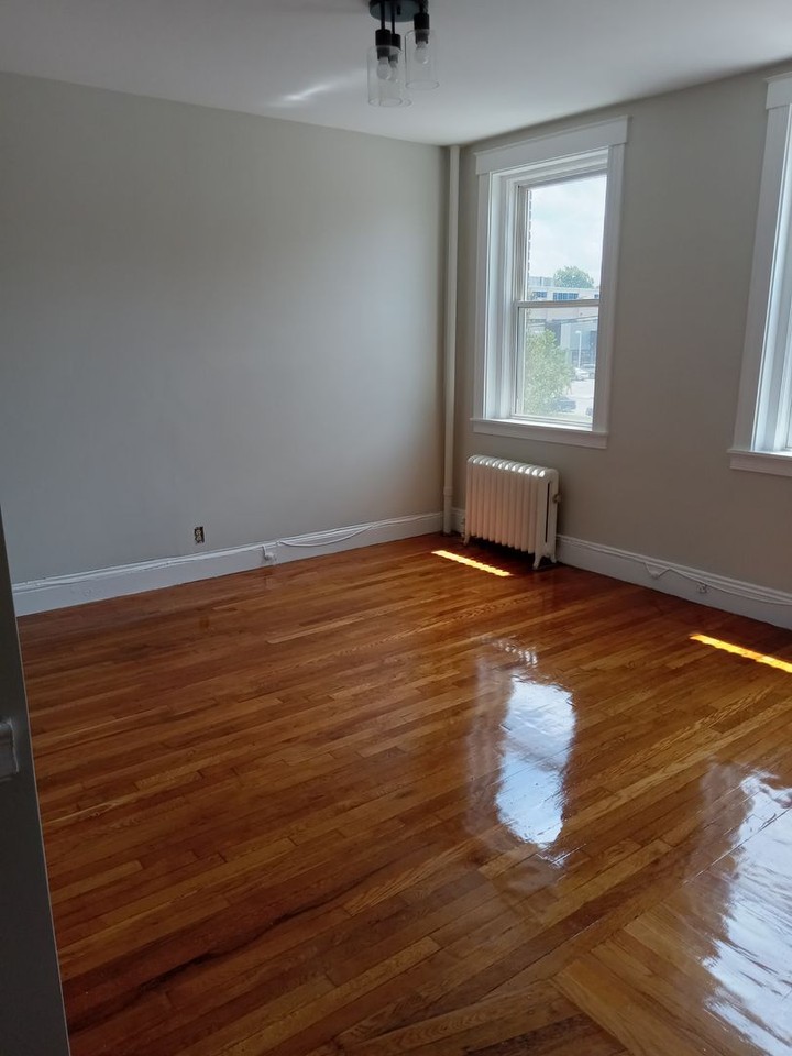 1198 Commonwealth Ave - Photo 2 of 25