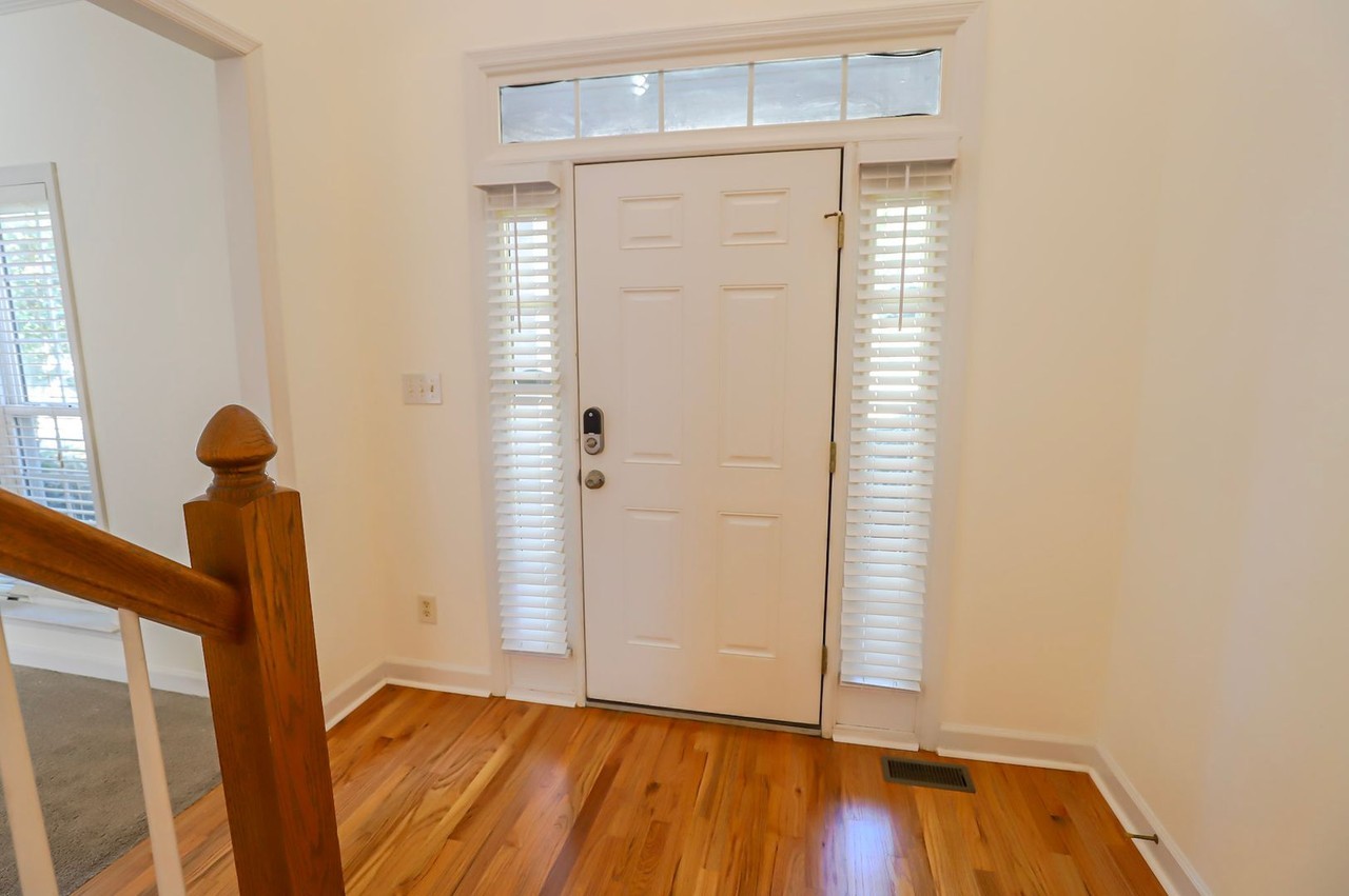 501 Northlands Ln - Photo 5 of 39