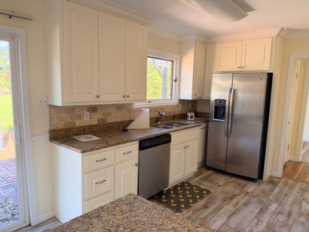 4082 Dawson Dr - Photo 5 of 13