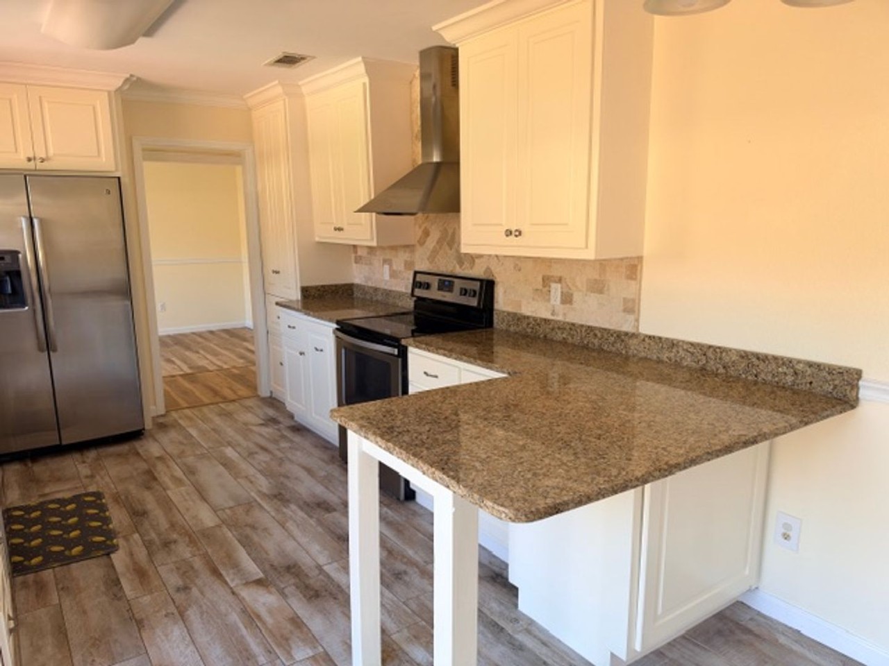 4082 Dawson Dr - Photo 6 of 13