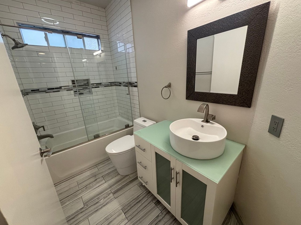 25124 Steinbeck Ave #F - Photo 7 of 12
