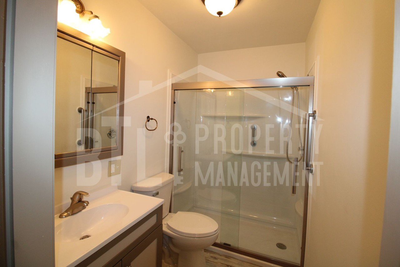 243 Taney St - Photo 7 of 18