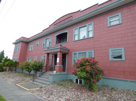featured image of 519 S Oak St