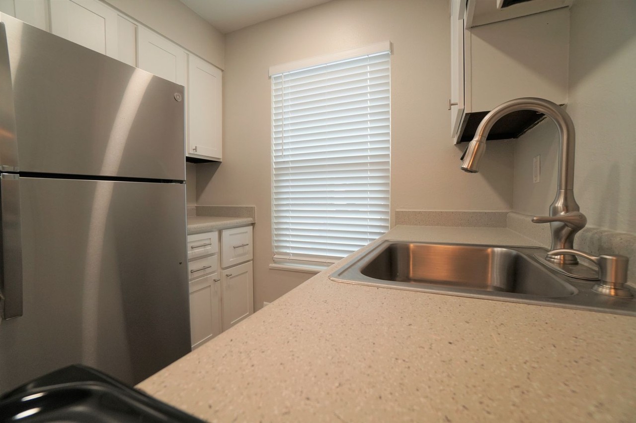 4489 N Carefree Cir #A - Photo 5 of 15