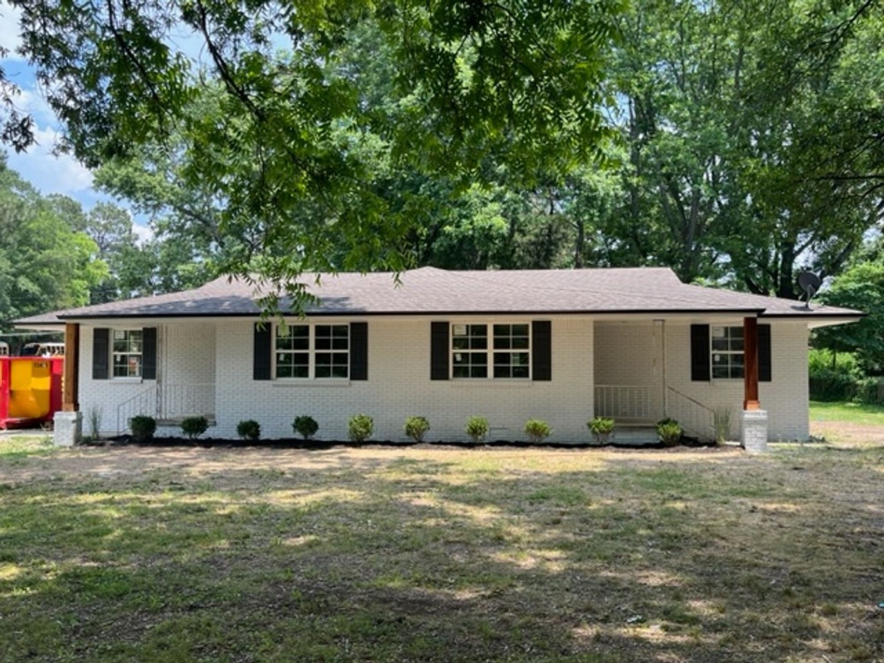 2120 Mount Pleasant Rd - Photo 2 of 11