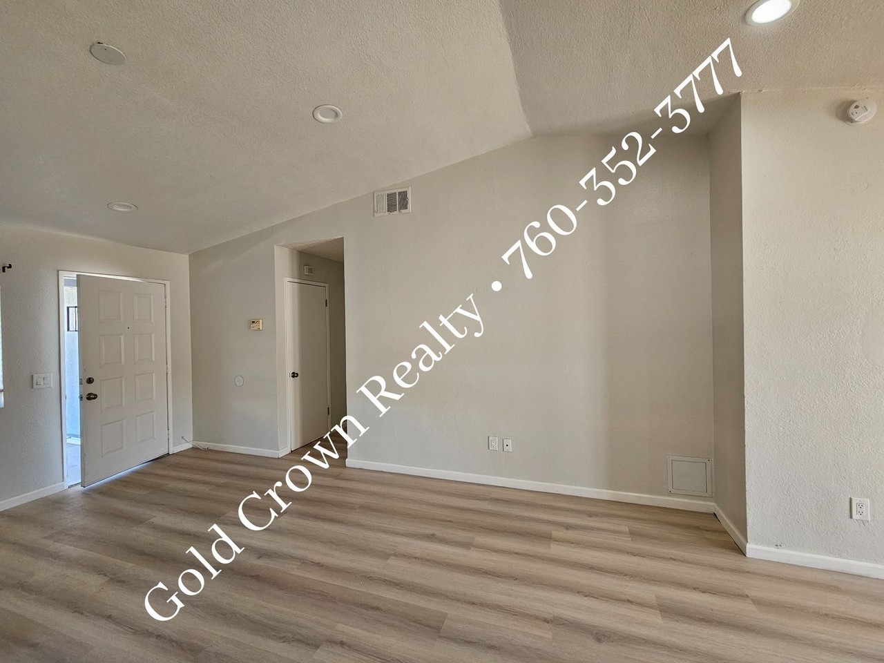 179 Southwind Dr - Photo 4 of 12