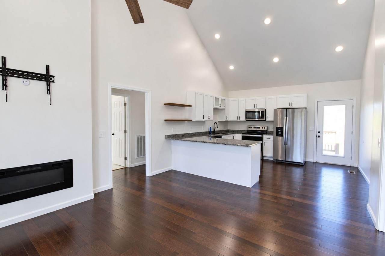 119 Del Toro Dr - Photo 3 of 19