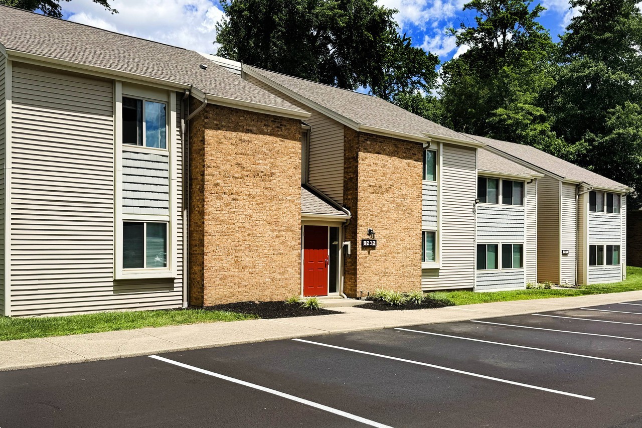 Hunter's Creek Apartments - Photo 2 of 50