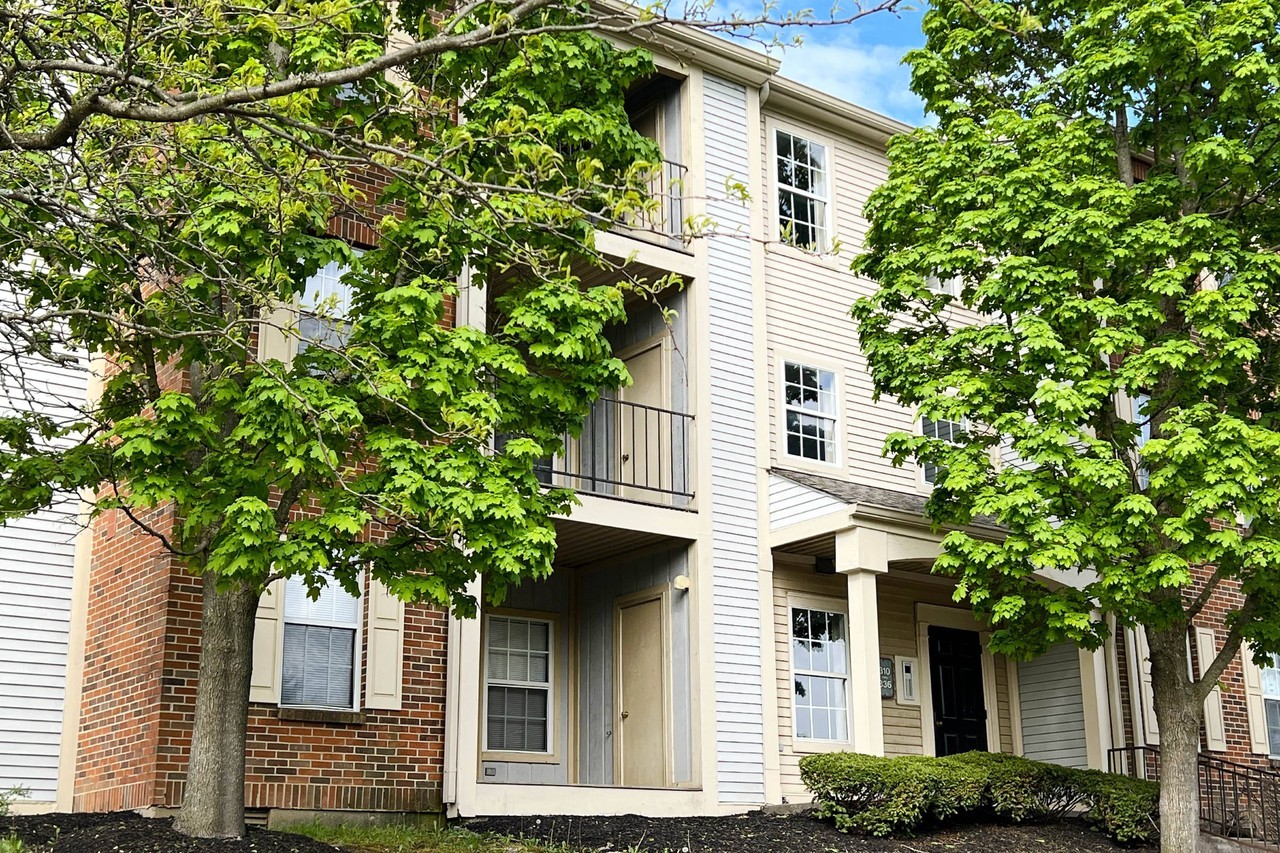Woodhills Apartments - Photo 5 of 50