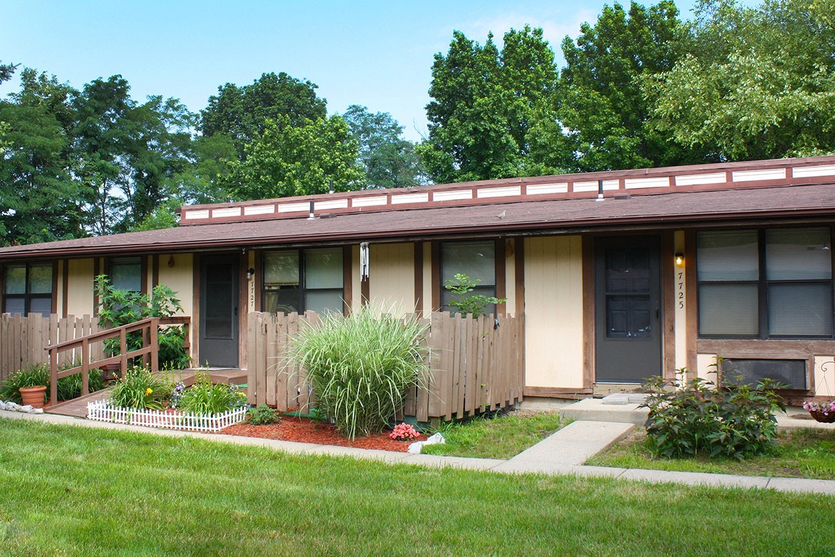 Wentworth Estates - Photo 4 of 50