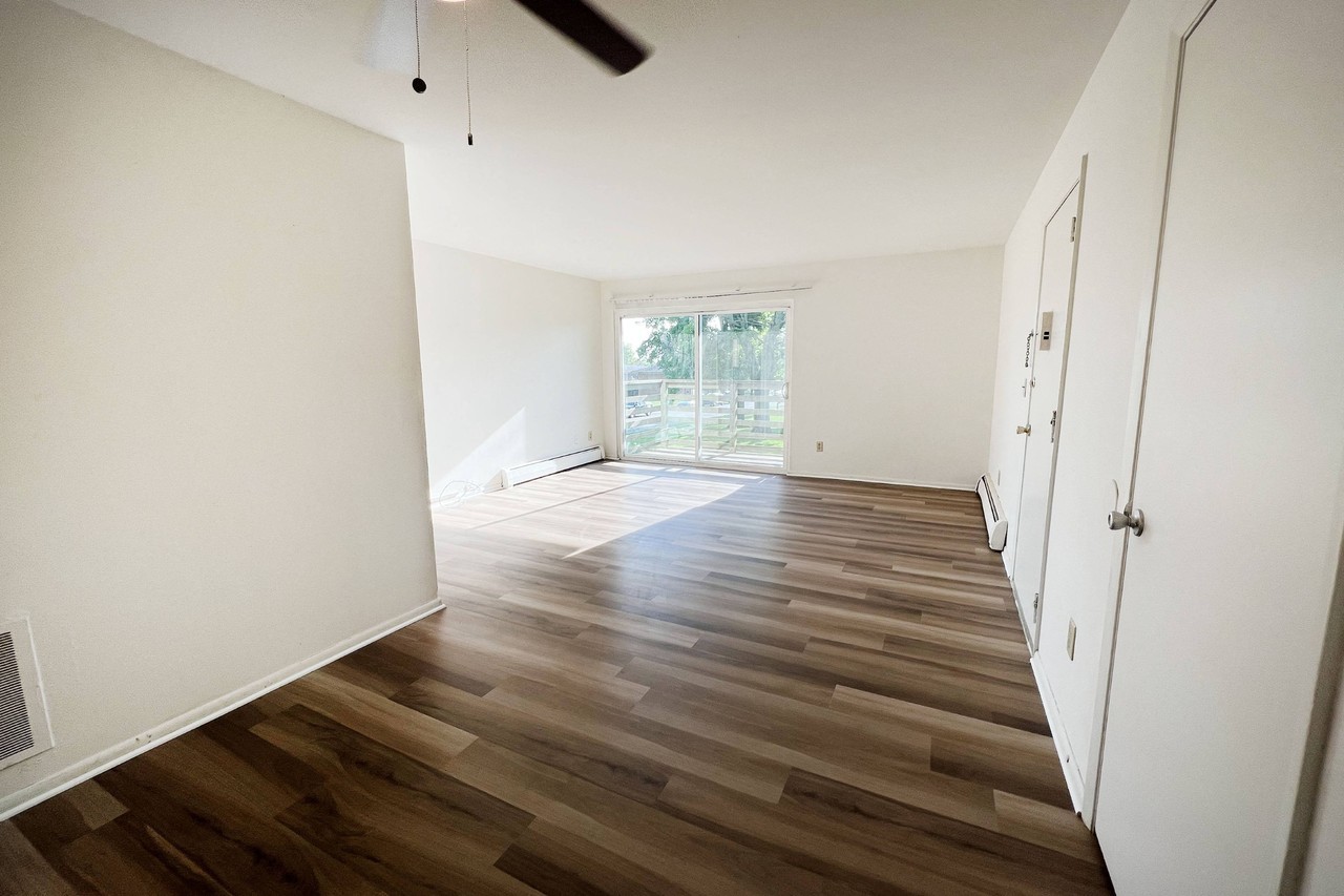 Forest Park Apartments - Photo 4 of 32