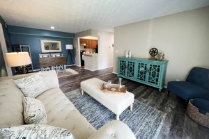 featured image of 3580 Steeplechase Ln