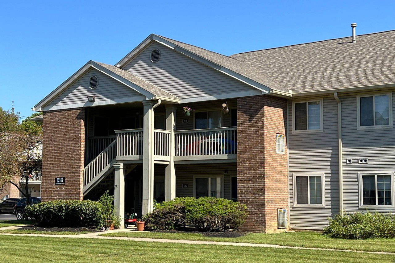 Eagle Crest Apartments - Photo 6 of 50