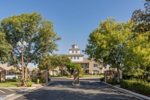 featured image of 1900 Dartmouth Ave