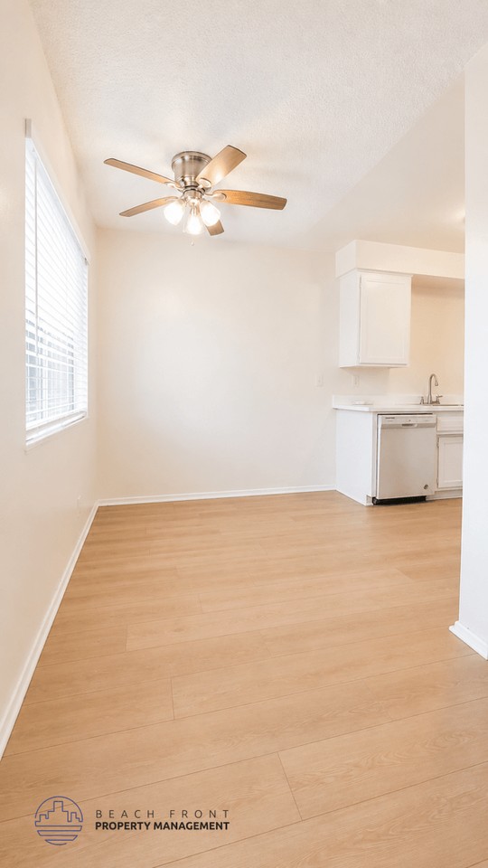 Parkview Apartments - Photo 5 of 7