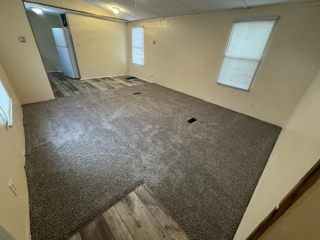 404 Lee St - Photo 5 of 17