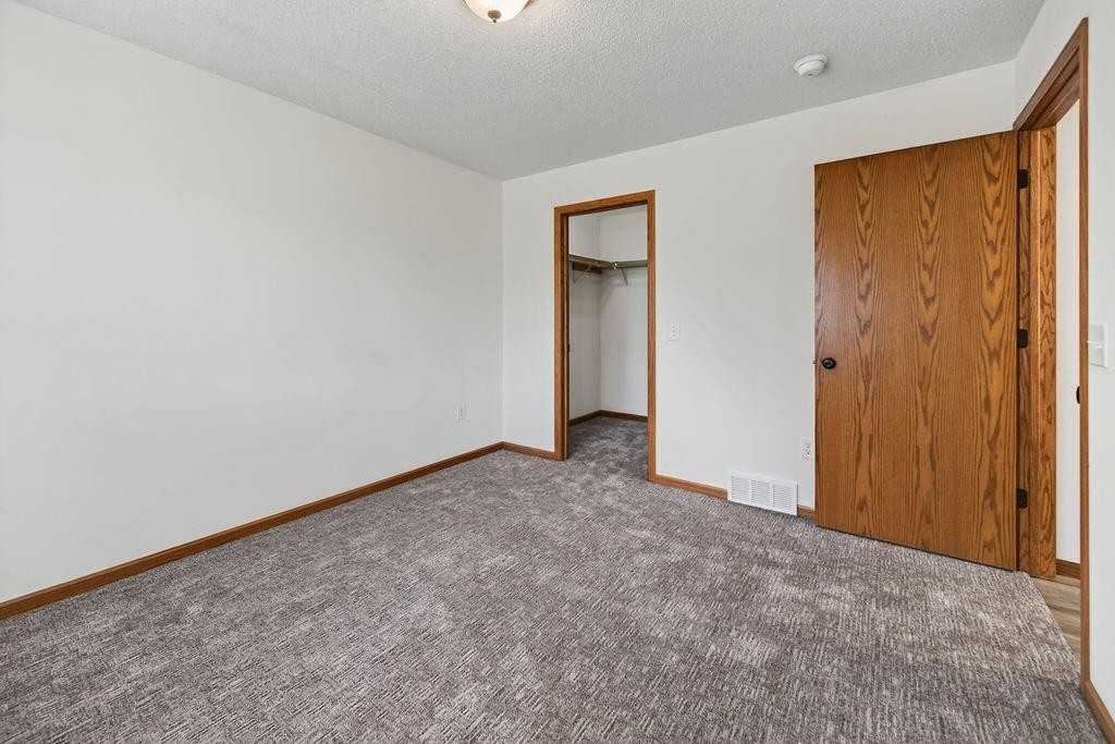 641 Angel Ct - Photo 6 of 12