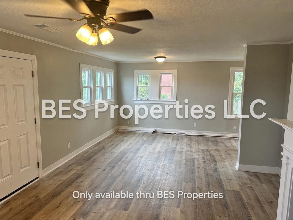 809 Matheson Rd - Photo 3 of 15
