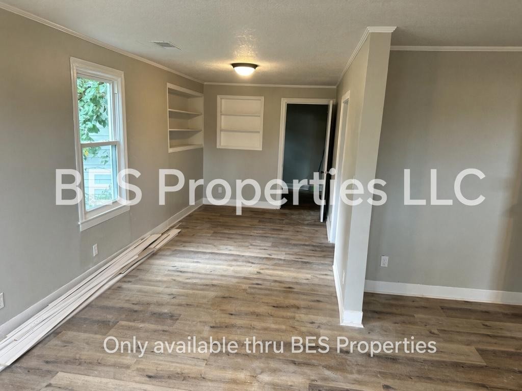 809 Matheson Rd - Photo 4 of 15