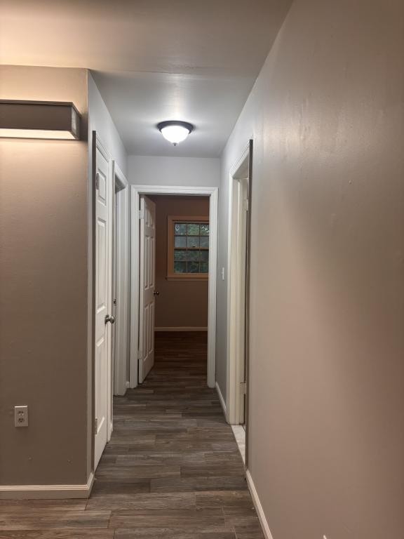 1676 Western Ave Apt 3d - Photo 4 of 9