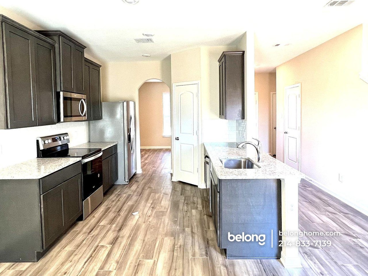 212 Ridgeland Oaks Dr - Photo 3 of 20