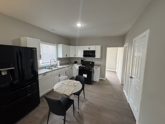 1130 W 2nd St - Photo 2 of 8