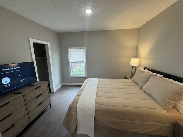 1130 W 2nd St - Photo 4 of 8