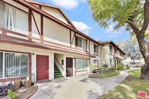 featured image of 543 N Grove Ave