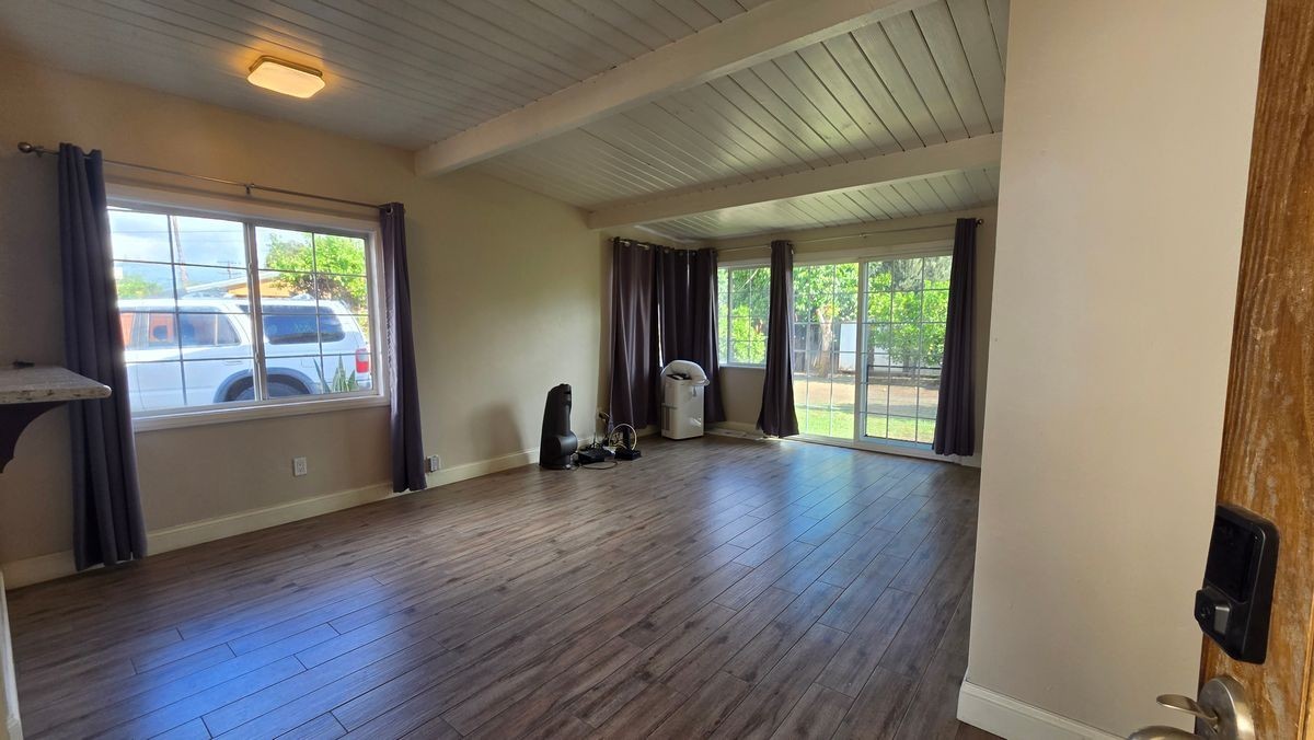 4277 Canterbury Rd - Photo 3 of 13