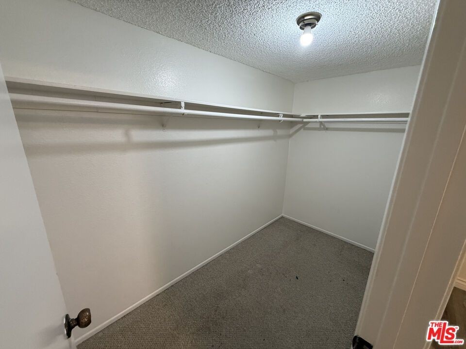 4547 W 166th St - Photo 7 of 17