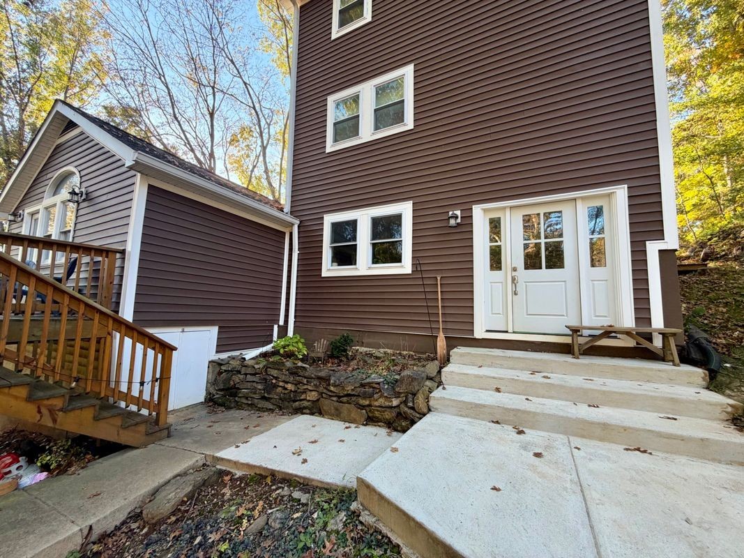 3162 Parshall Rd - Photo 3 of 17