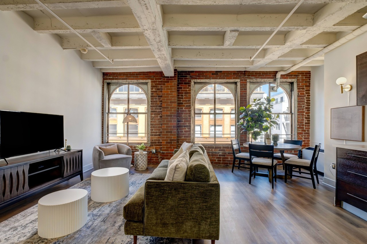 Jaide Lofts - Photo 7 of 26