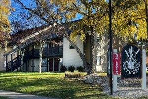 featured image of 2936 Derr Rd