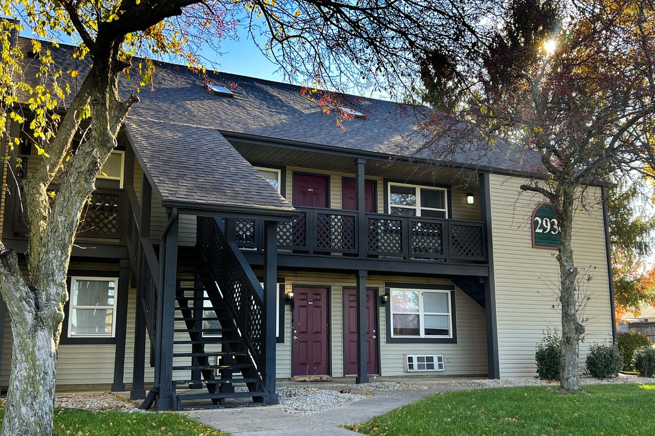 North Brook Apartments - Photo 4 of 45