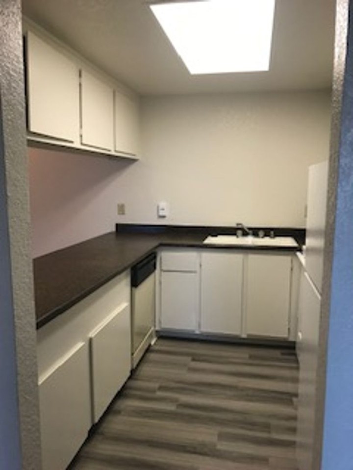 3800 Madison Ave - Photo 5 of 21