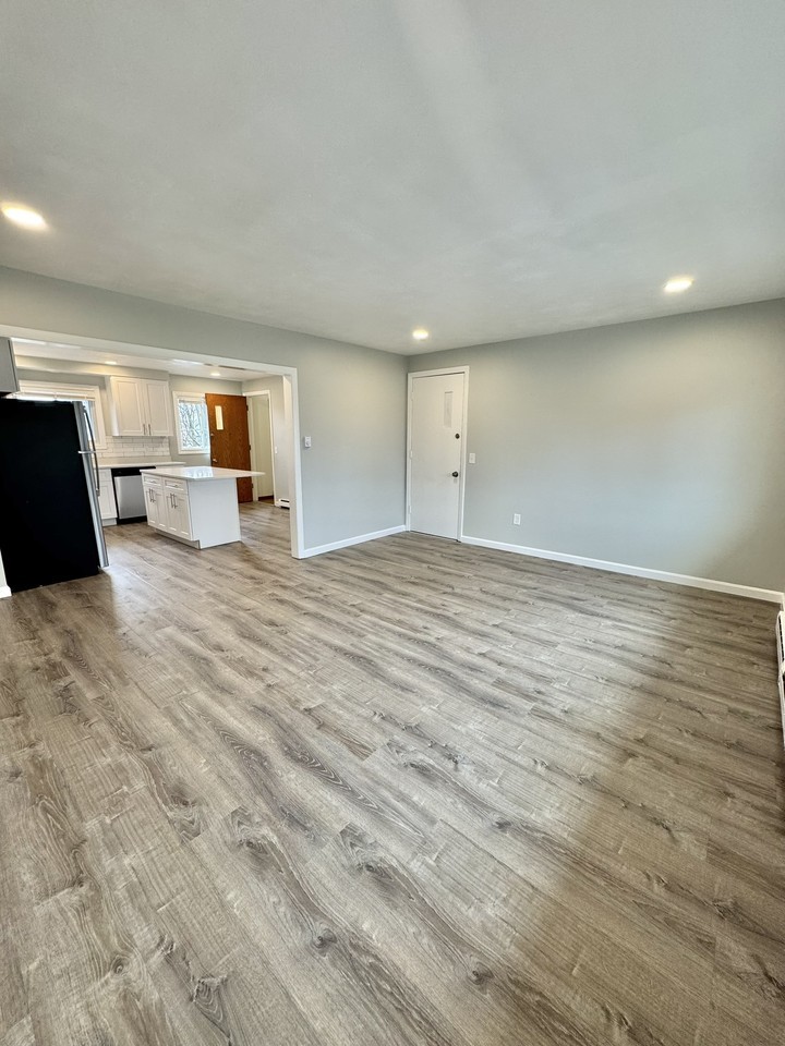 151 Delmont Ave #4 - Photo 2 of 8
