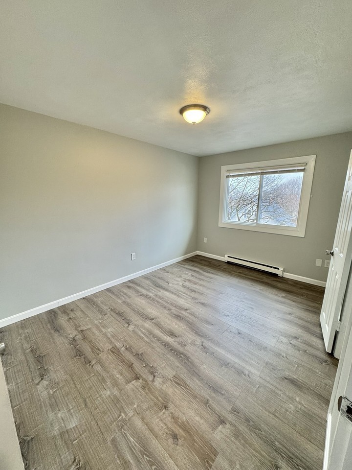 151 Delmont Ave #4 - Photo 6 of 8