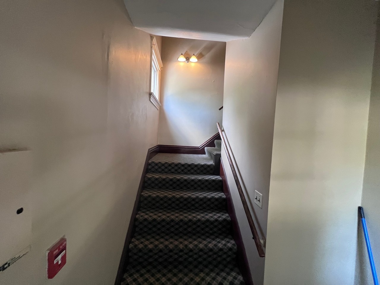 457 W Lawrence Ave #2 - Photo 2 of 18