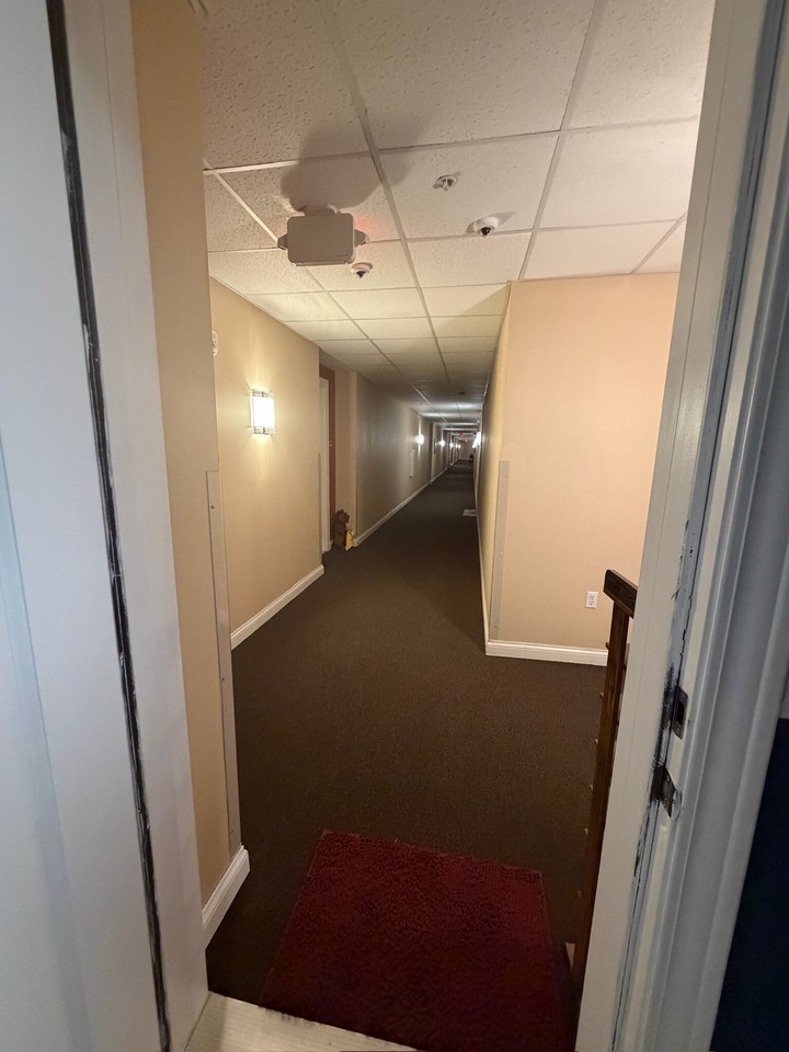 141 Main St #1 - Photo 6 of 27
