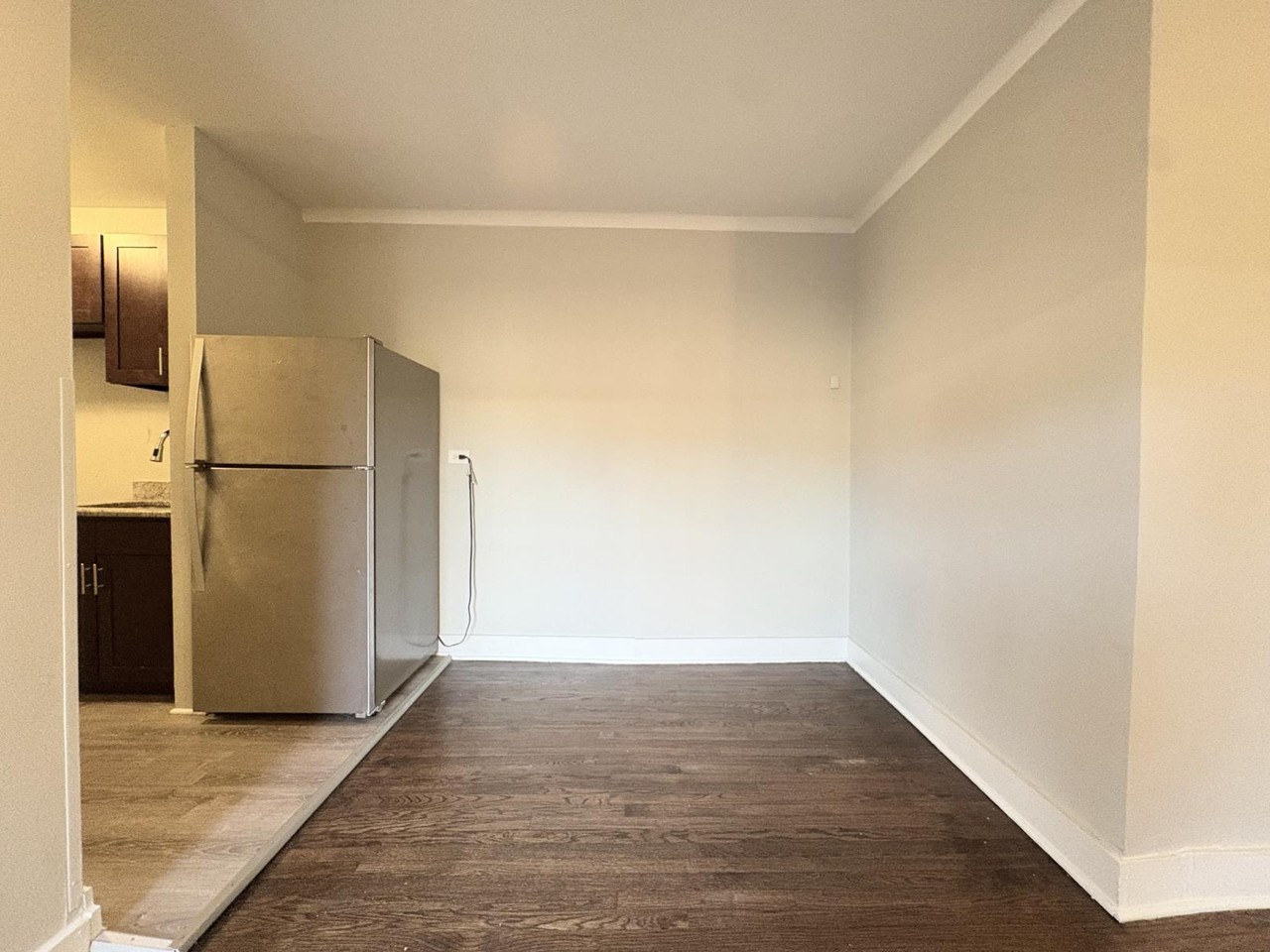 6949 S Paxton Ave #3C - Photo 3 of 14
