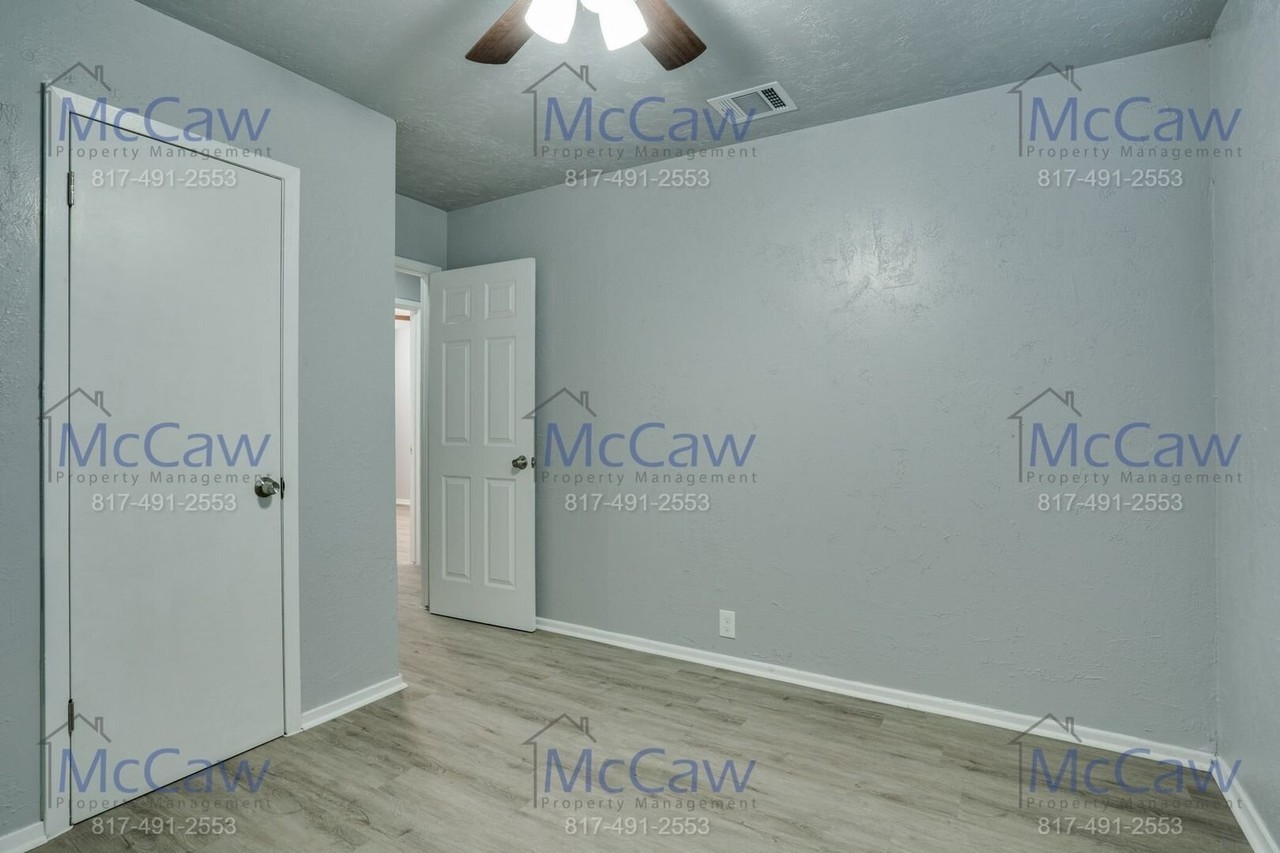 1506 Grayfox Pl - Photo 6 of 17
