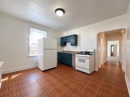 featured image of 1905 Elmwood Ave #2