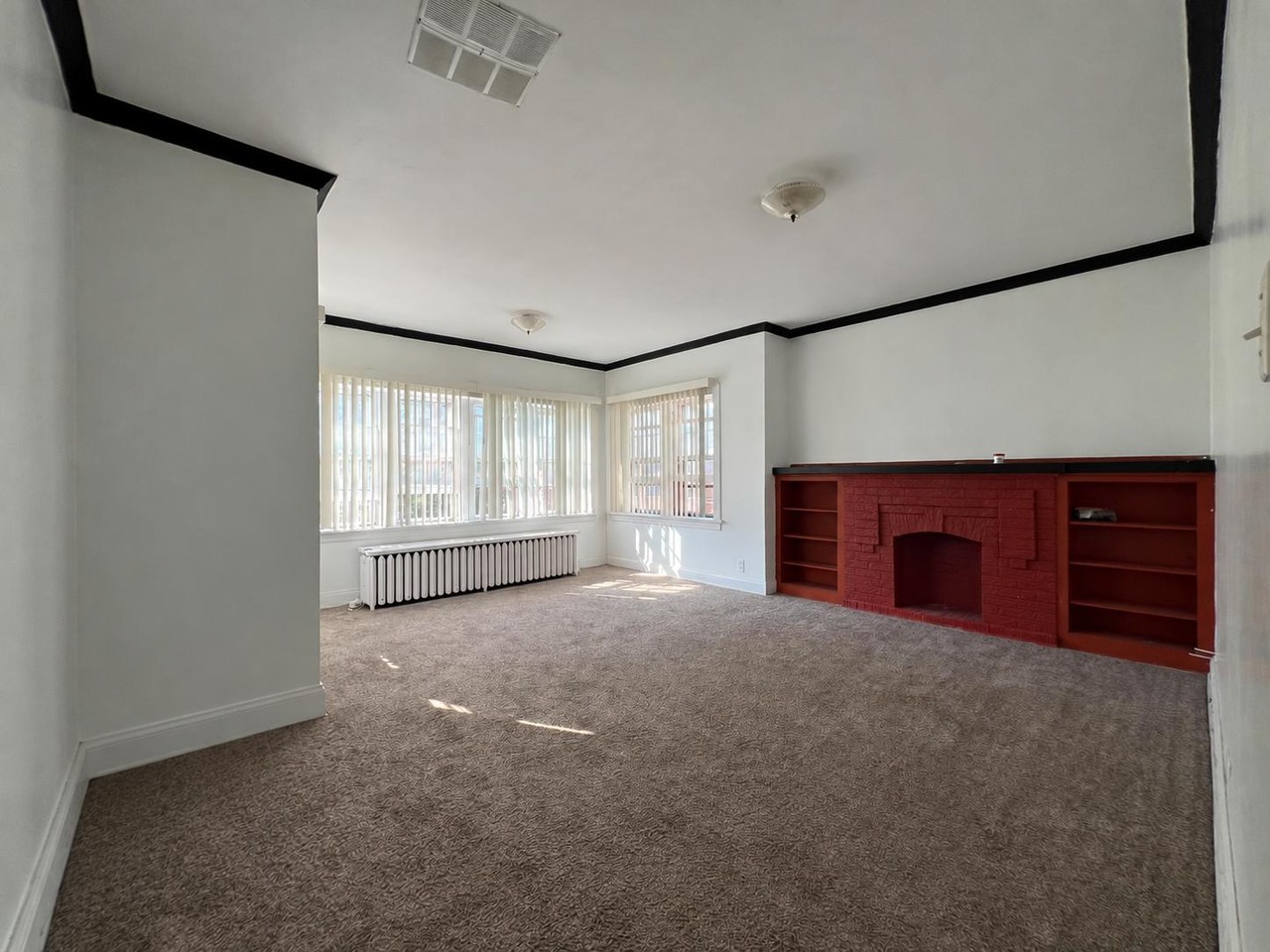1905 Elmwood Ave #2 - Photo 2 of 16
